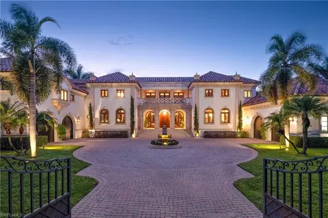3600 Rum Row, Naples, FL 34102