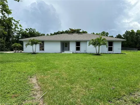 9874 Winterview Dr, Naples, FL 34109 photo 2
