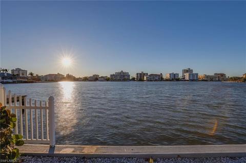 369 Pine Ave, Naples, FL 34108 photo 24