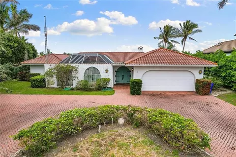 7 Sabre Ln, Naples, FL 34102 photo 5