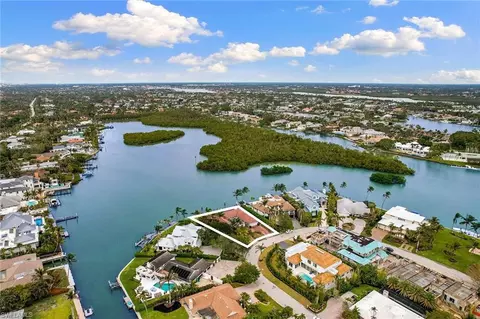 7 Sabre Ln, Naples, FL 34102 photo 14