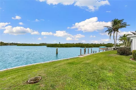 7 Sabre Ln, Naples, FL 34102 photo 9