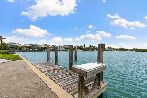 7 Sabre Ln, Naples, FL 34102 photo 8