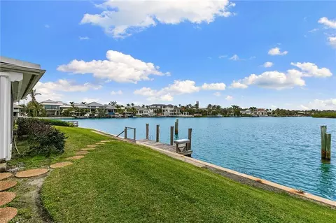 7 Sabre Ln, Naples, FL 34102 photo 7
