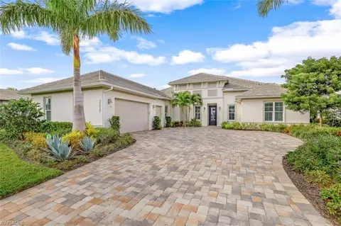 3237 Tavolara Ln, Naples, FL 34114