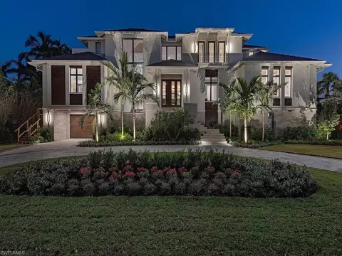Exterior - 2060 Gordon Dr, Naples, FL 34102 photo 2 of 7