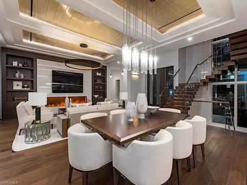 Dining - 2060 Gordon Dr, Naples, FL 34102 photo 1 of 5