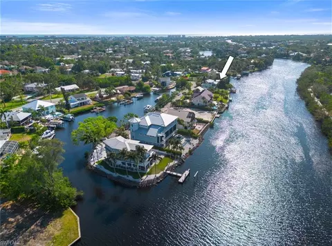 3982 Aloha Ln, Bonita Springs, FL 34134