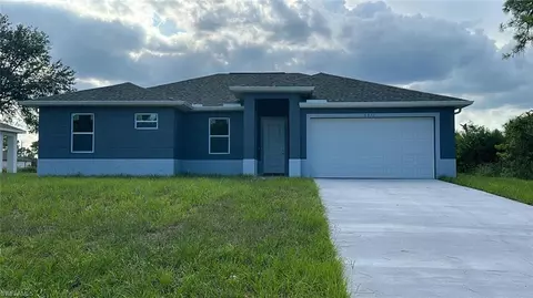 6071 Kumquat Cir, Labelle, FL 33935