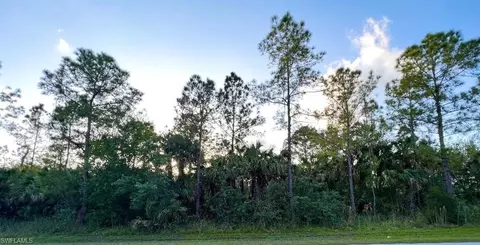 Desoto Blvd S, Naples, FL 34117