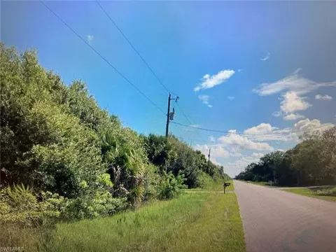 3235 70th Ave NE, Naples, FL 34120