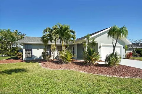 609 SE 28th Ter, Cape Coral, FL 33904