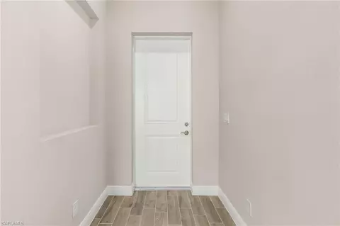 520 Glendale Ave, Labelle, FL 33935 photo 4