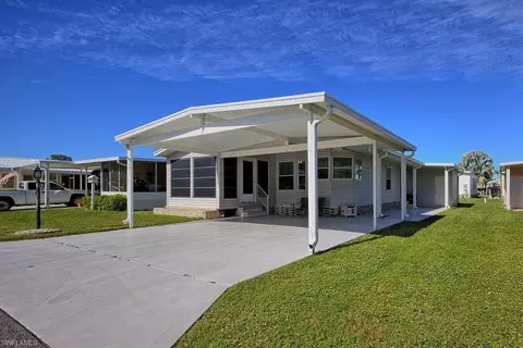 39 Turquoise Ave #39-T, Naples, FL 34114