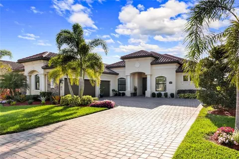28720 Cavan Ct, Bonita Springs, FL 34135