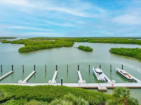 445 Dockside Dr #A-704, Naples, FL 34110 photo 32