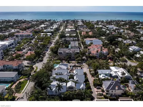 541 4th Ave S, Naples, FL 34102 photo 21