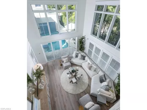 541 4th Ave S, Naples, FL 34102 photo 3