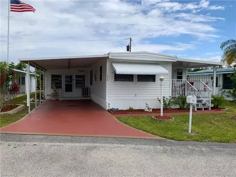 124 Rose Ln #112, Naples, FL 34114