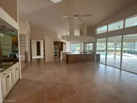 543 Eagle Creek Dr, Naples, FL 34113 photo 9