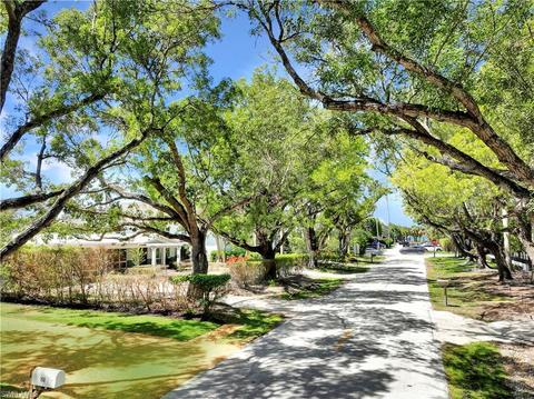 130 1st Ave N, Naples, FL 34102 photo 6