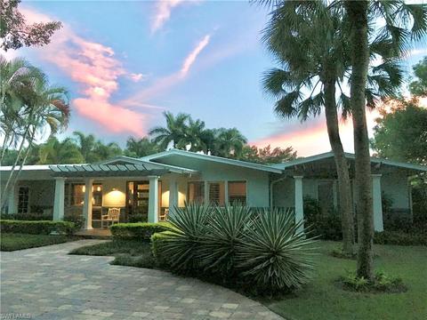 130 1st Ave N, Naples, FL 34102 photo 2