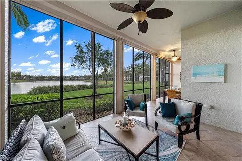 9231 Tesoro Ln #102, Naples, FL 34114