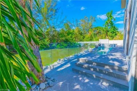 4064 Full Moon Ct, Naples, FL 34112 photo 7