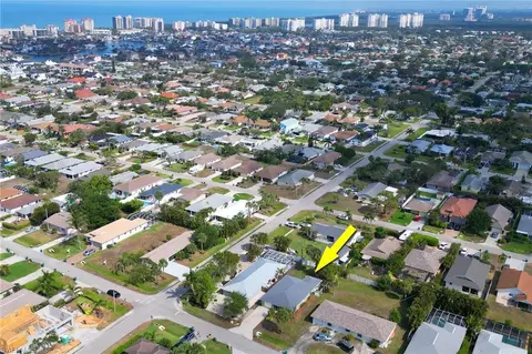View/Area - 605 97th Ave N, Naples, FL 34108 photo 3 of 6