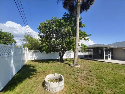 Exterior - 605 97th Ave N, Naples, FL 34108 photo 4 of 6