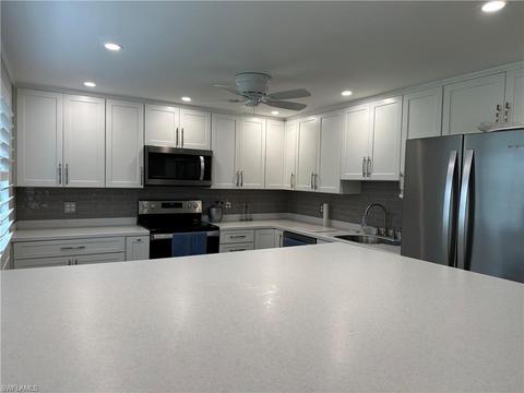 231 Memory Ln #3, Naples, FL 34112 photo 4