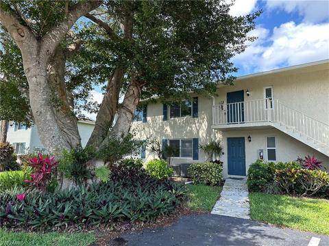 231 Memory Ln #3, Naples, FL 34112 photo 1