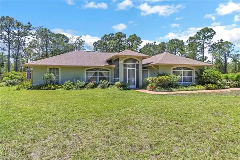 4530 18th Ave NE, Naples, FL 34120