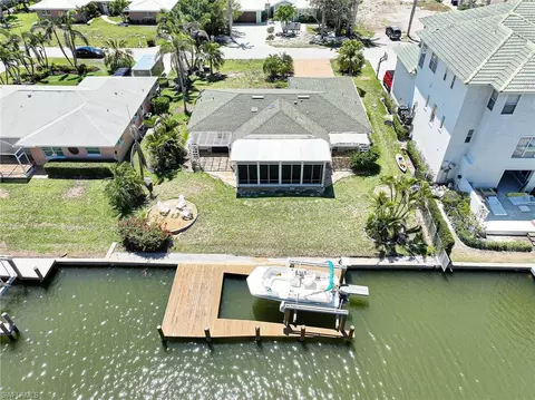 177 Channel Dr, Naples, FL 34108 photo 14