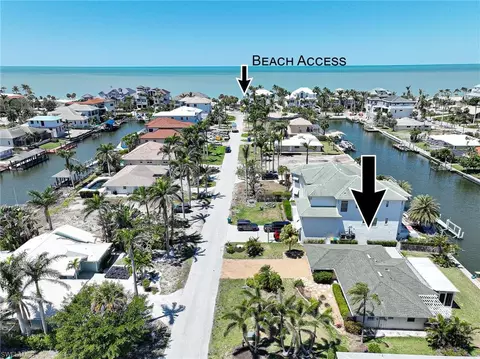 177 Channel Dr, Naples, FL 34108
