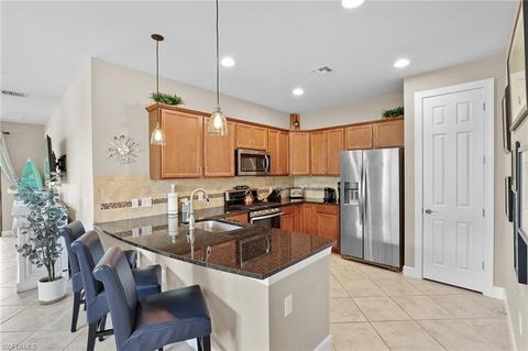 7594 Jacaranda Ln, Naples, FL 34114 photo 11