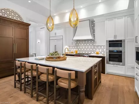 Kitchen - 620 Binnacle Dr, Naples, FL 34103 photo 2 of 7