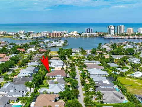 View/Area - 620 Binnacle Dr, Naples, FL 34103 photo 1 of 2