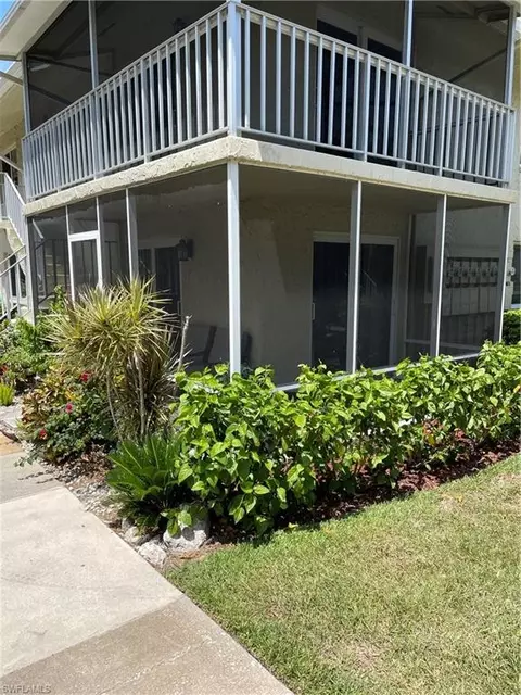 208 Palm Dr #5, Naples, FL 34112 photo 21