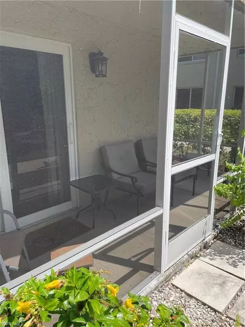 208 Palm Dr #5, Naples, FL 34112 photo 17