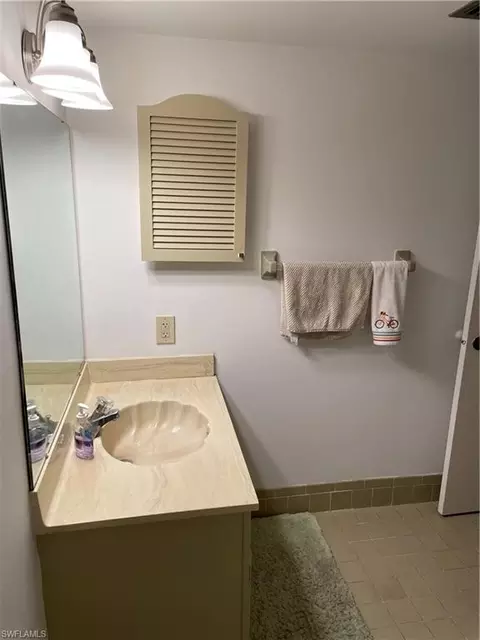 208 Palm Dr #5, Naples, FL 34112 photo 12