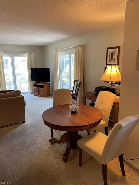 208 Palm Dr #5, Naples, FL 34112 photo 2