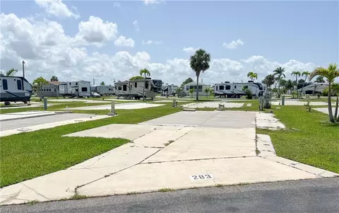 19681 Summerlin Apt 283 Rd, Fort Myers, FL 33908