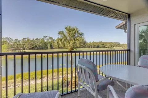 8540 Naples Heritage Dr #8-825, Naples, FL 34112