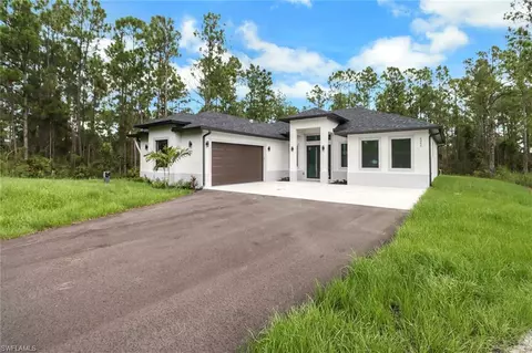 4049 27th Ave NE, Naples, FL 34120