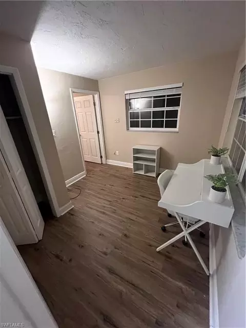 4205 Rose Ave, Naples, FL 34112 photo 4