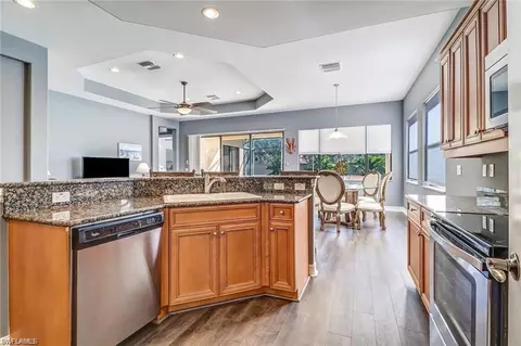 1374 Serrano Cir, Naples, FL 34105 photo 9