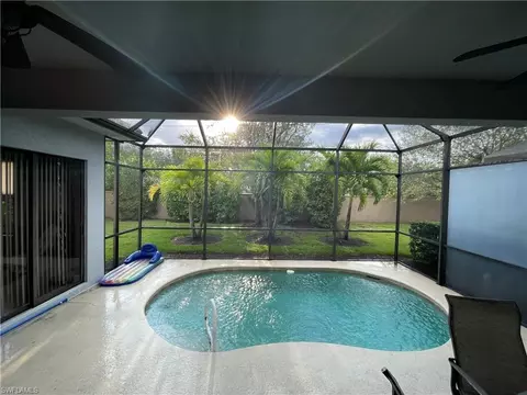 1374 Serrano Cir, Naples, FL 34105 photo 20