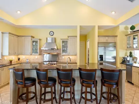 505 Harbour Dr, Naples, FL 34103 photo 5