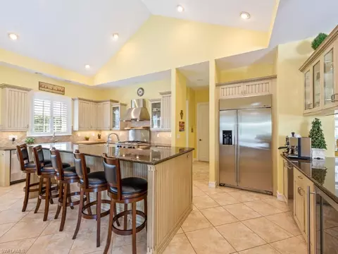 505 Harbour Dr, Naples, FL 34103 photo 4